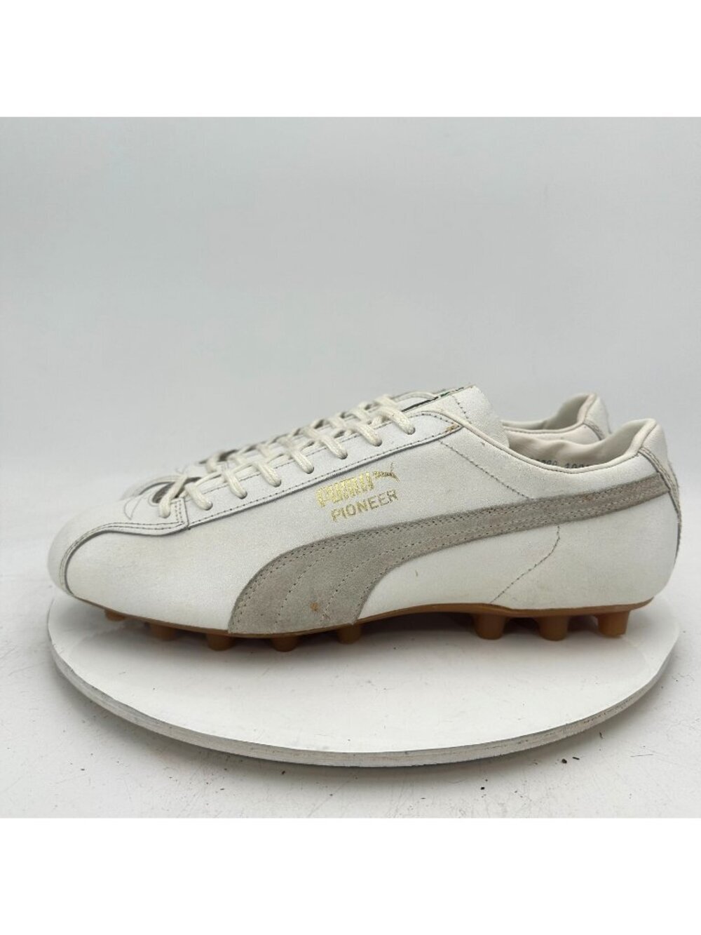 Puma FIFA Pioneer Men Size 10 Grey Leather Cat Eye Cleat Soccer Shoes